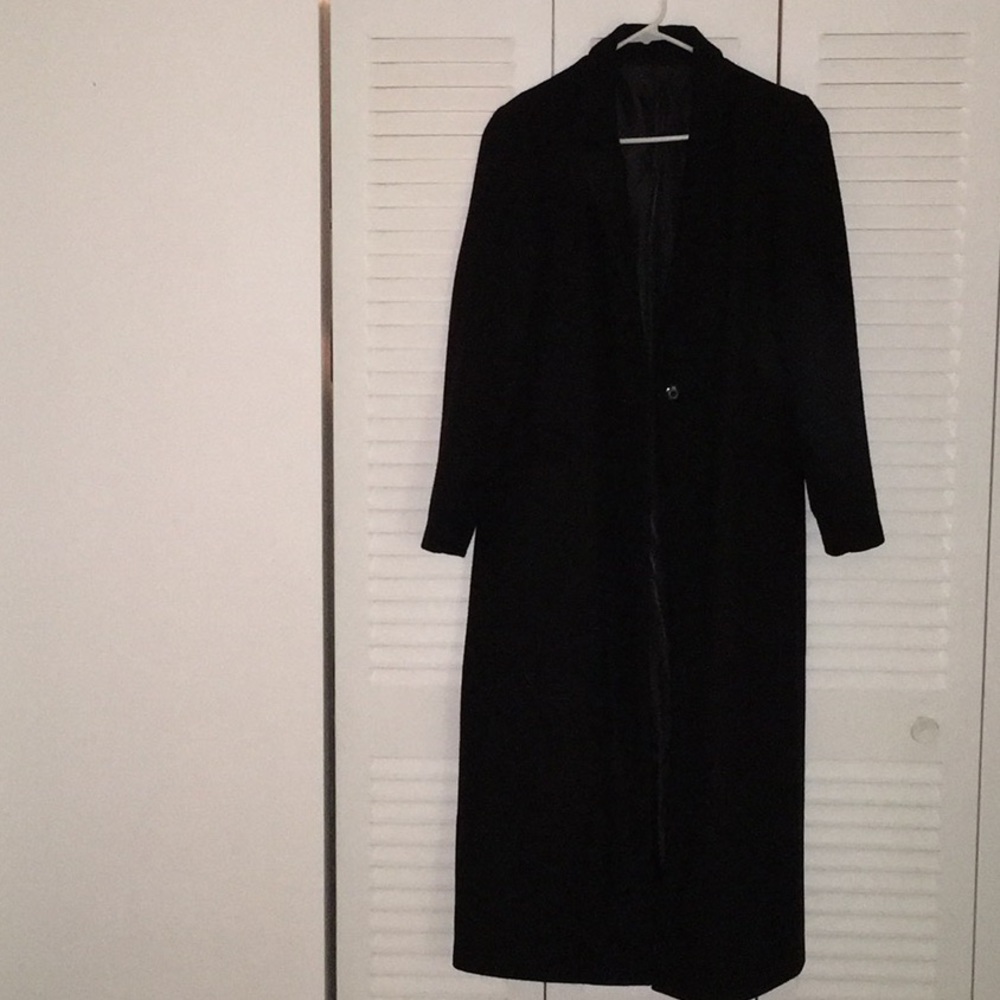 Long black H shape coat 70%wool 30% polyester